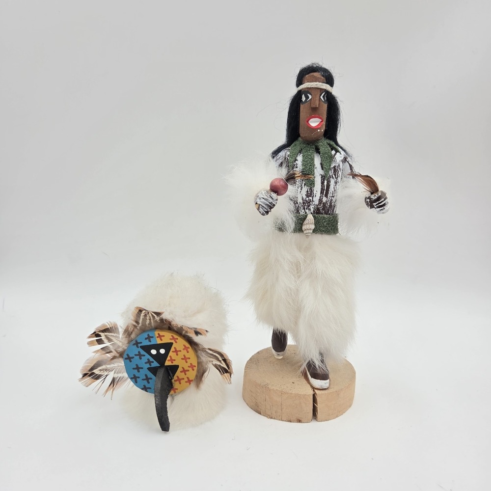 Vintage 9" Tall Native American Removable Headpiece Chife Kachina Doll Signed!